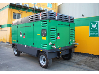 Diesel Air Compressors: 938 to 1020 cfm